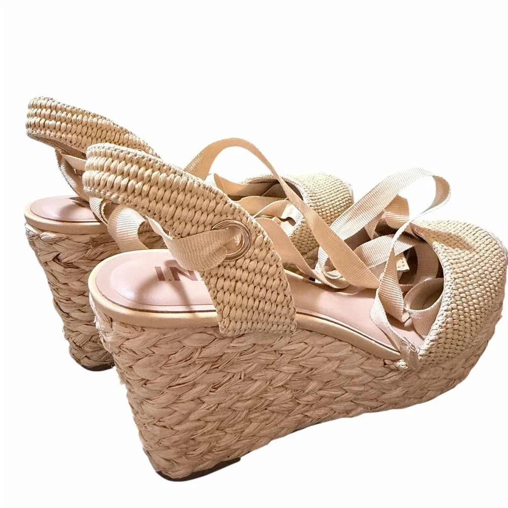 🌼💚NIB INC International Concepts Women's Beige Espadrille Wedges